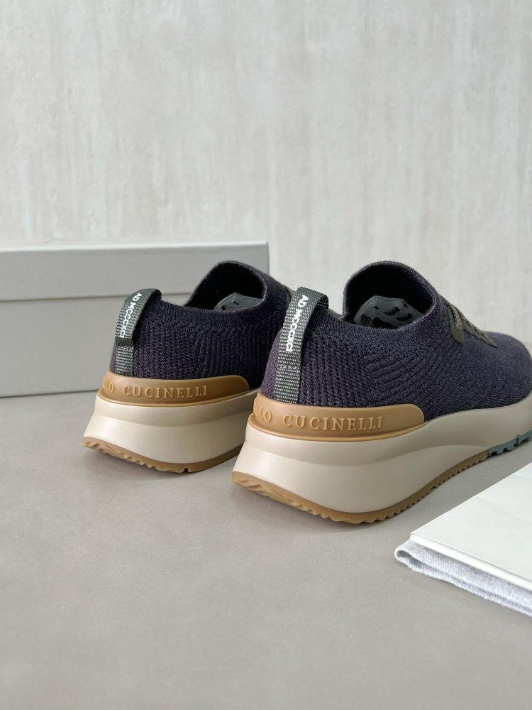 Кросівки чоловічі фото 4