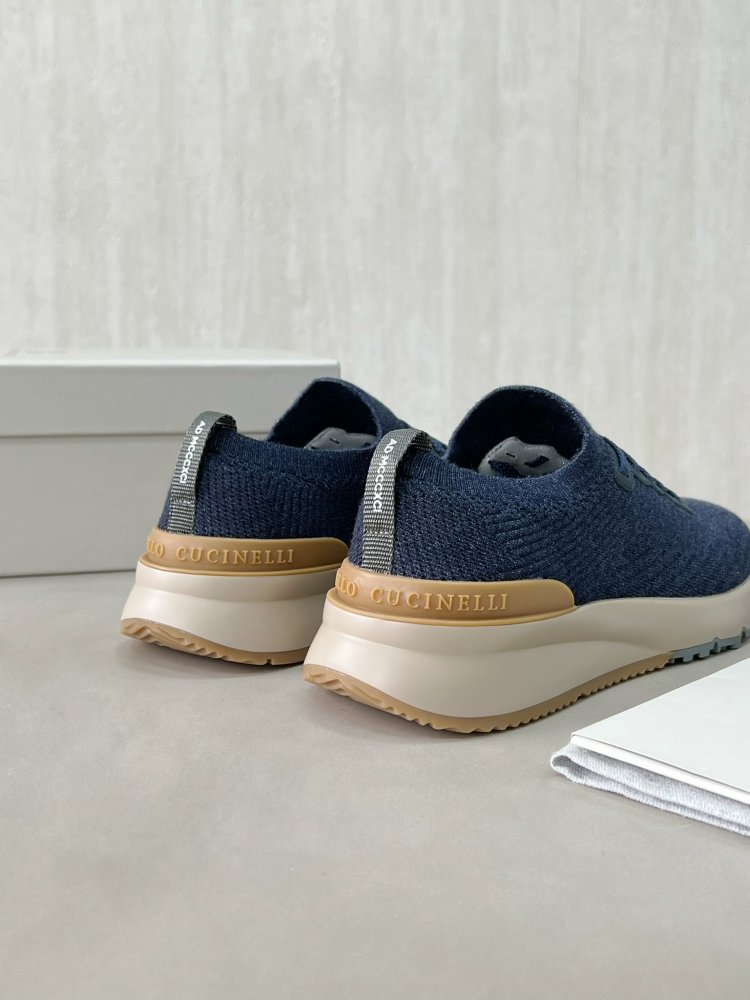 Кросівки чоловічі фото 4