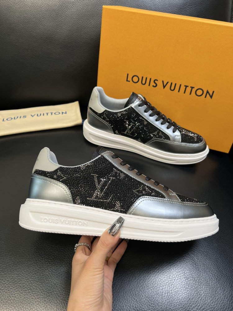 Кросівки чоловічі фото 4