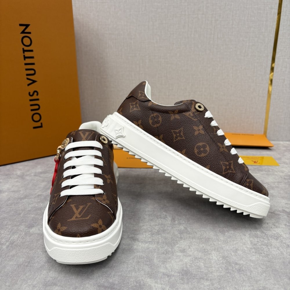 Кросівки чоловічі фото 4