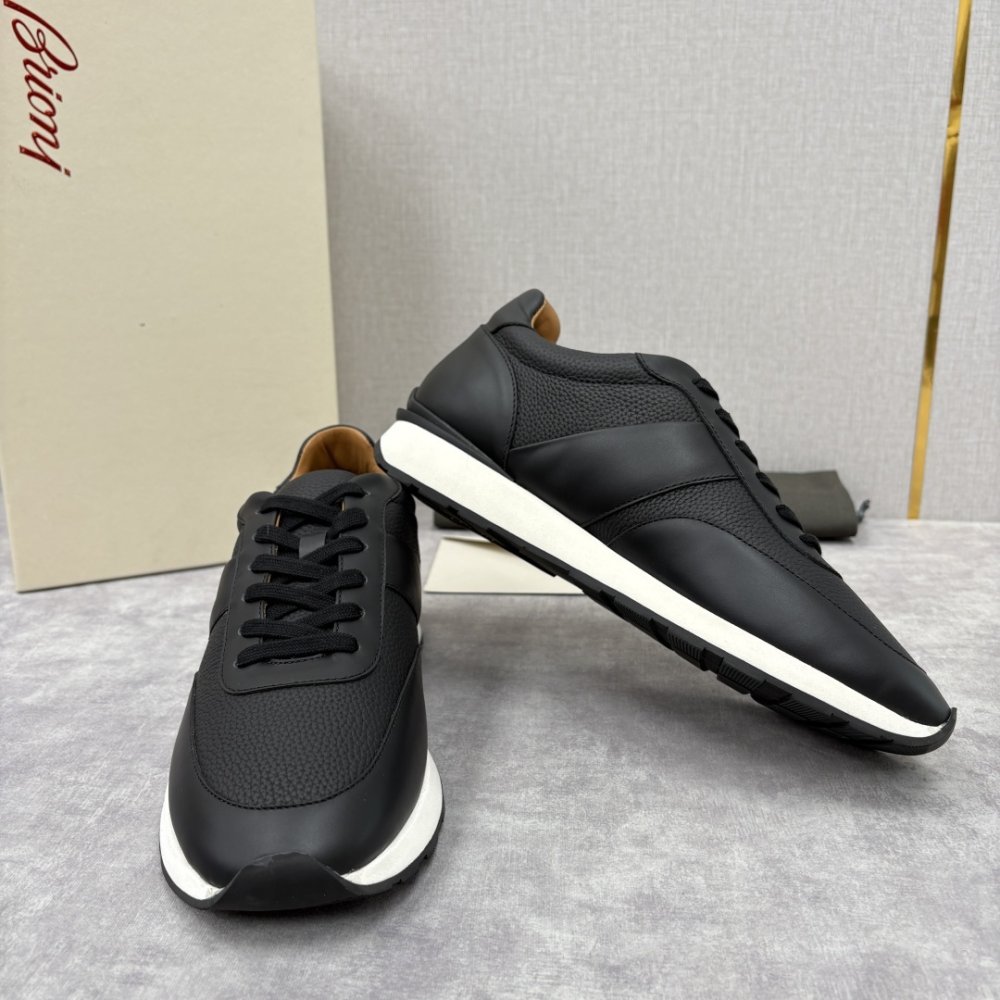 Кросівки чоловічі фото 4