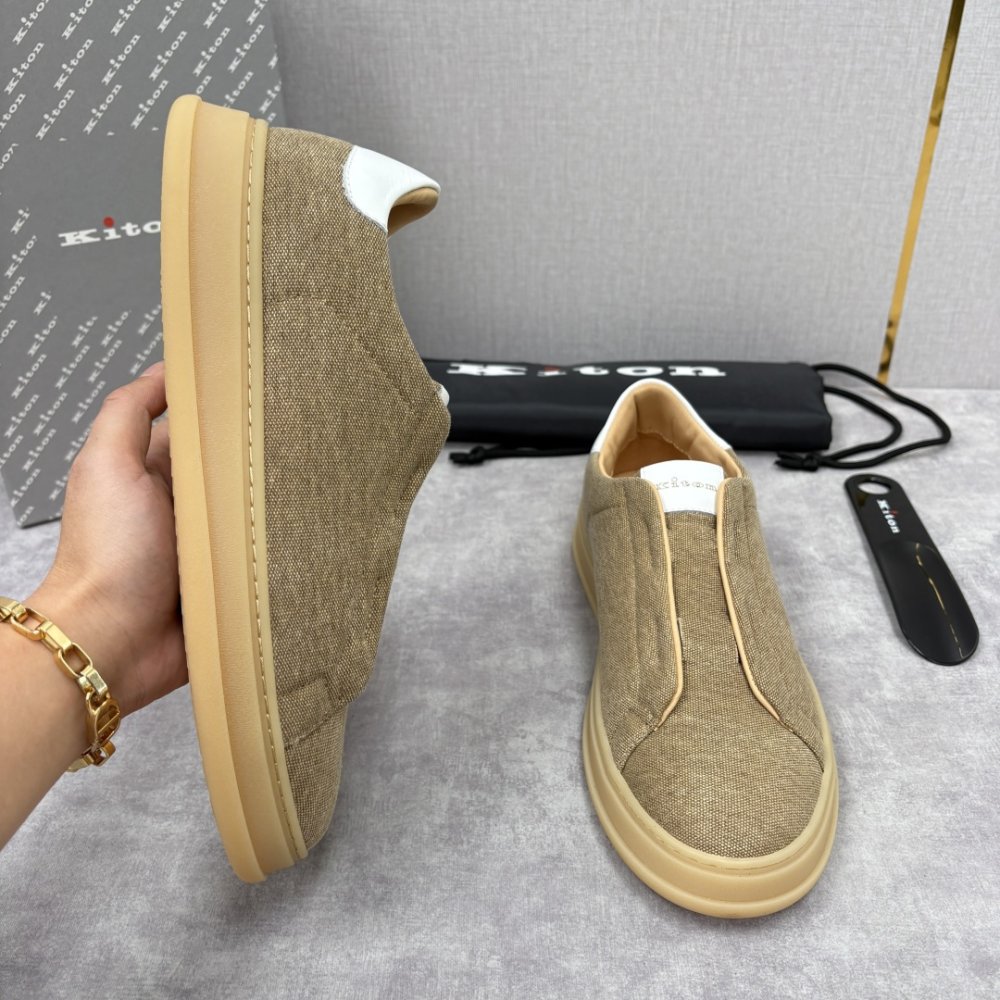 Кросівки чоловічі фото 4