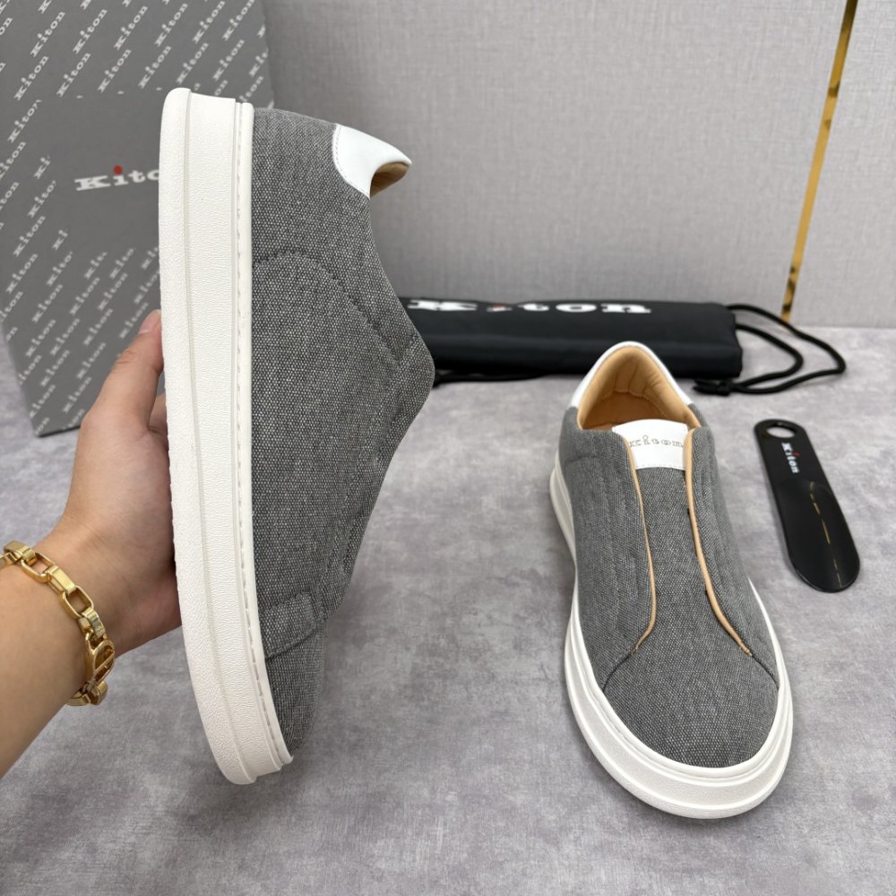 Кросівки чоловічі фото 4