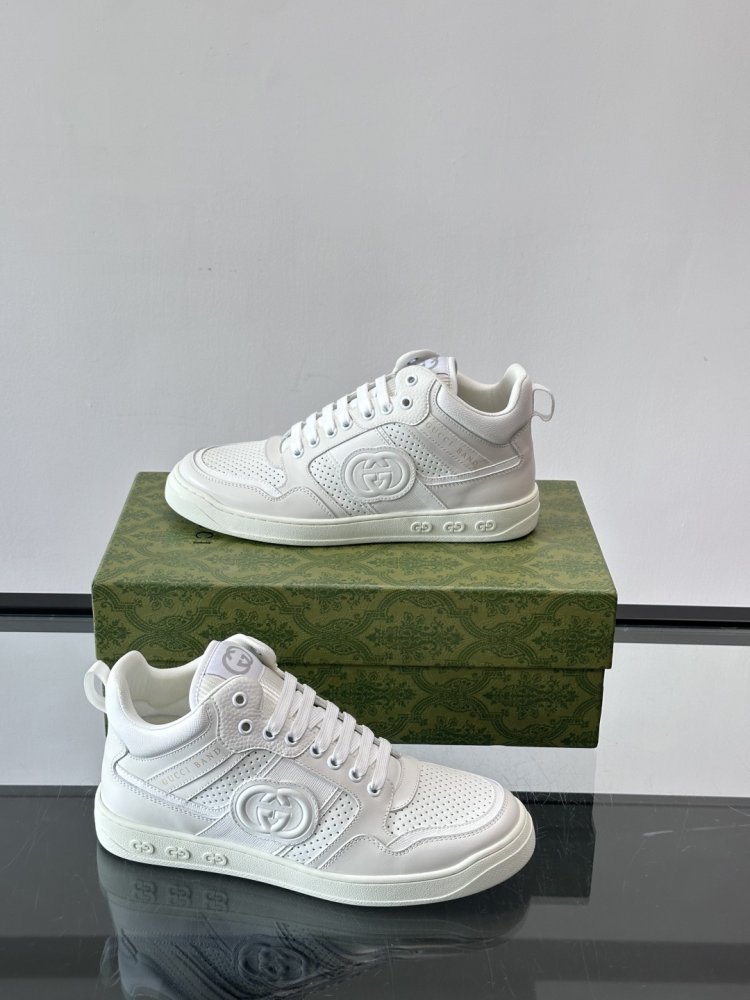 Кросівки чоловічі фото 4