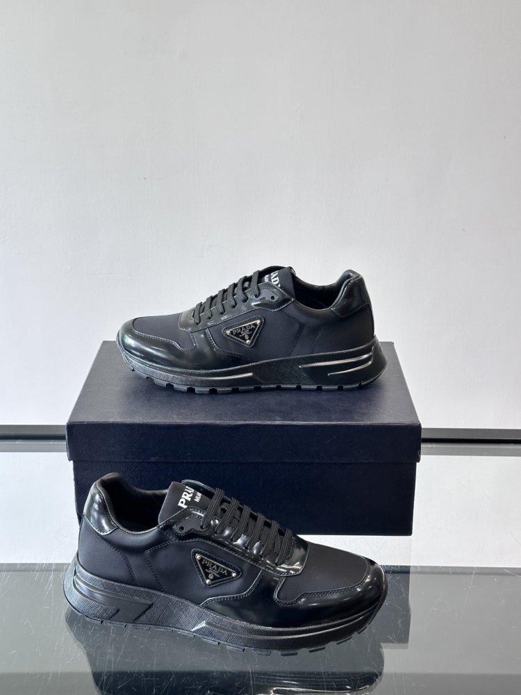 Кросівки чоловічі фото 4