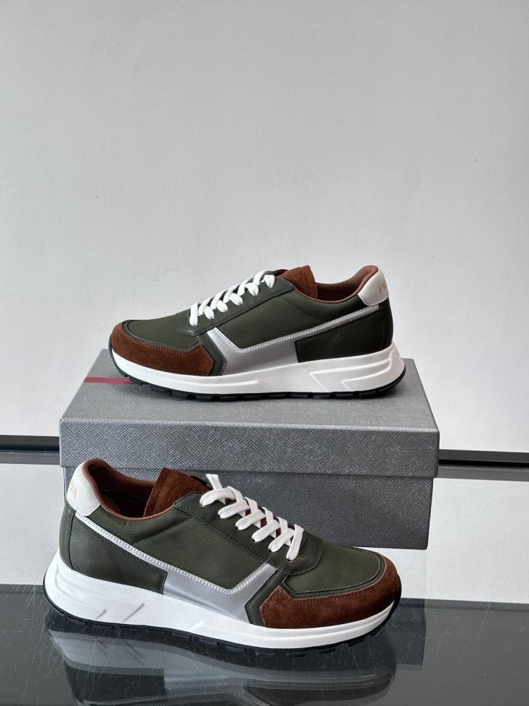 Кросівки чоловічі фото 4