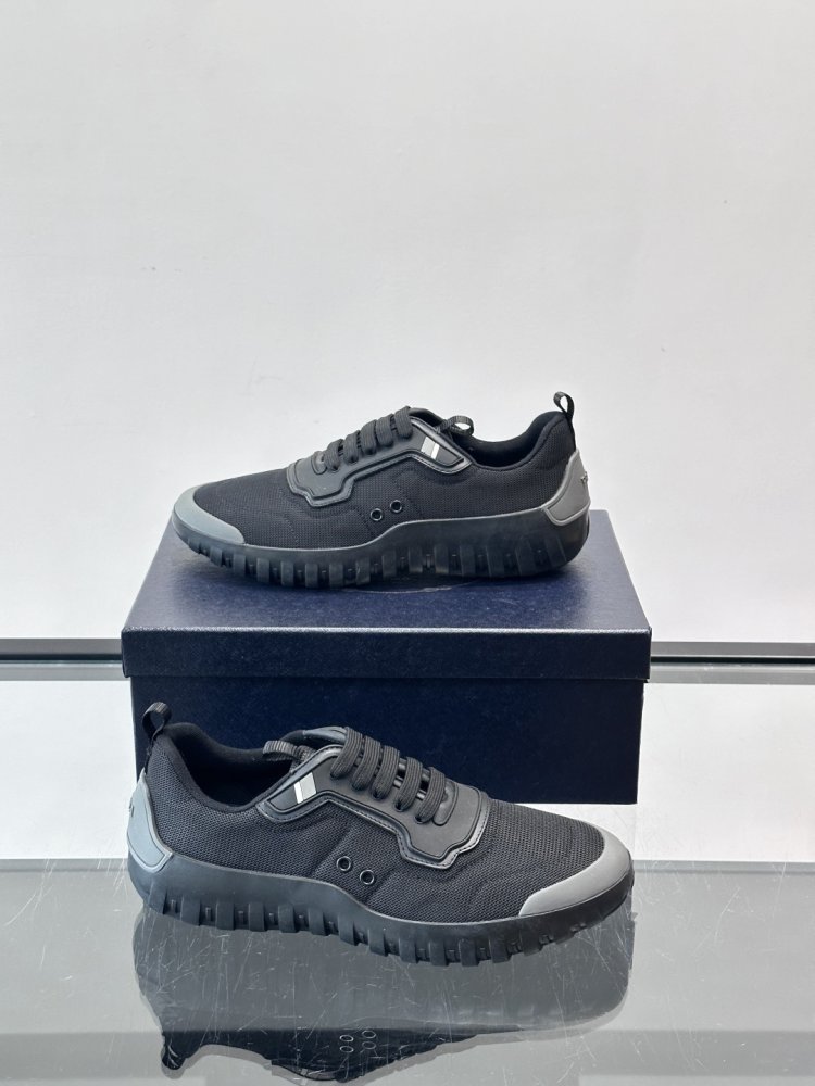 Кросівки чоловічі фото 4