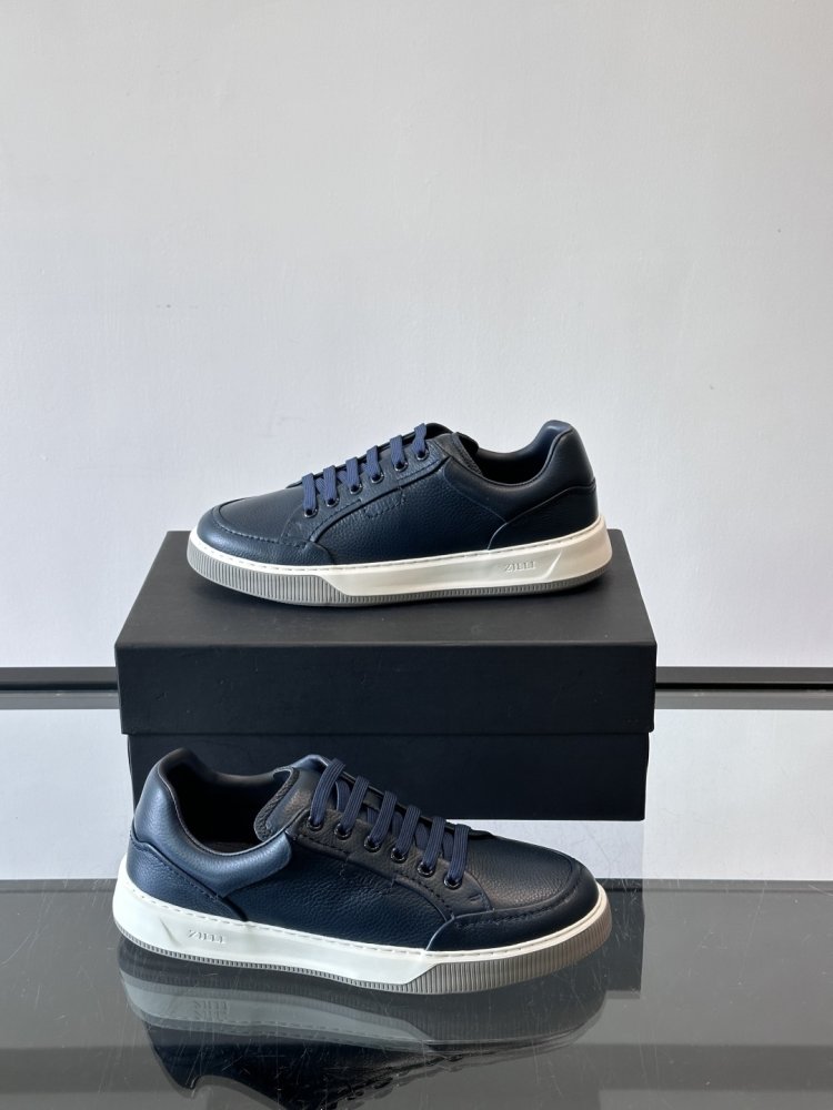 Кросівки чоловічі фото 4