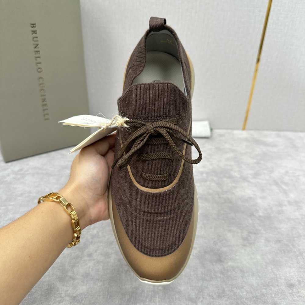 Кросівки чоловічі фото 5