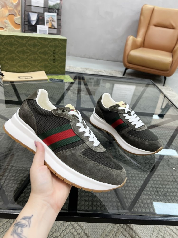 Кросівки чоловічі фото 5