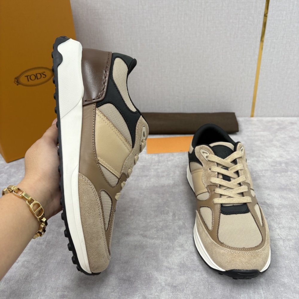 Кросівки чоловічі фото 5