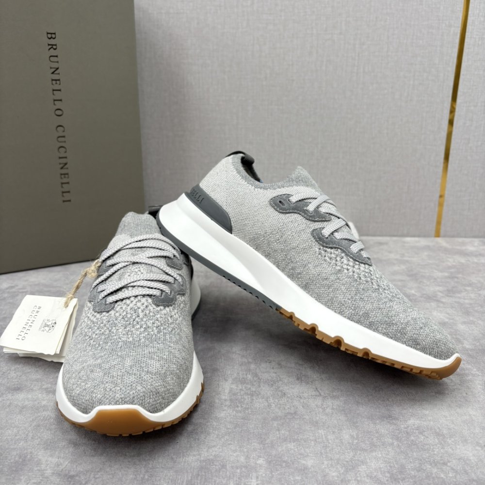 Кросівки чоловічі фото 5