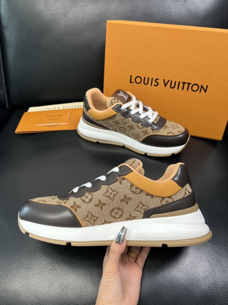 Кросівки чоловічі фото 5