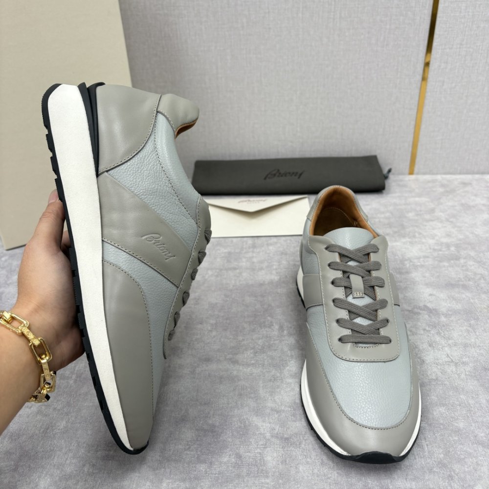 Кросівки чоловічі фото 5