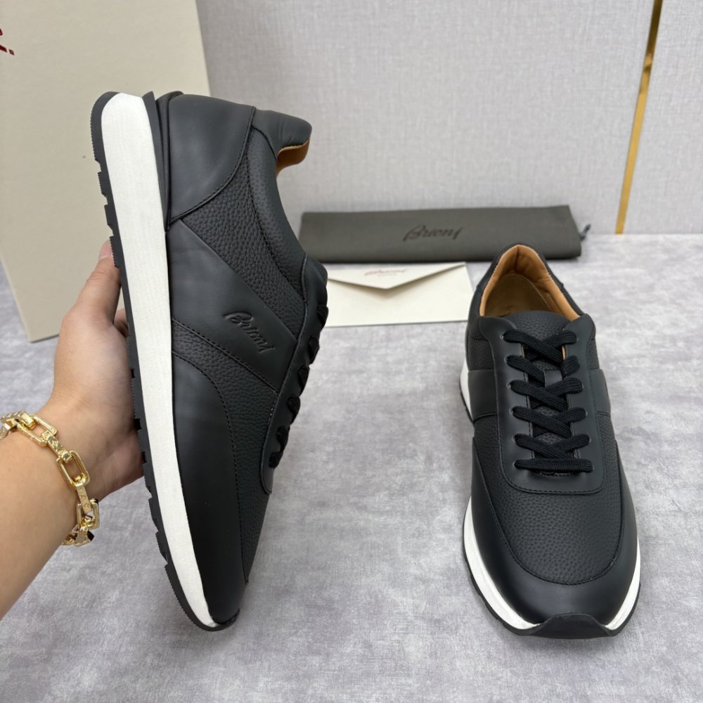 Кросівки чоловічі фото 5