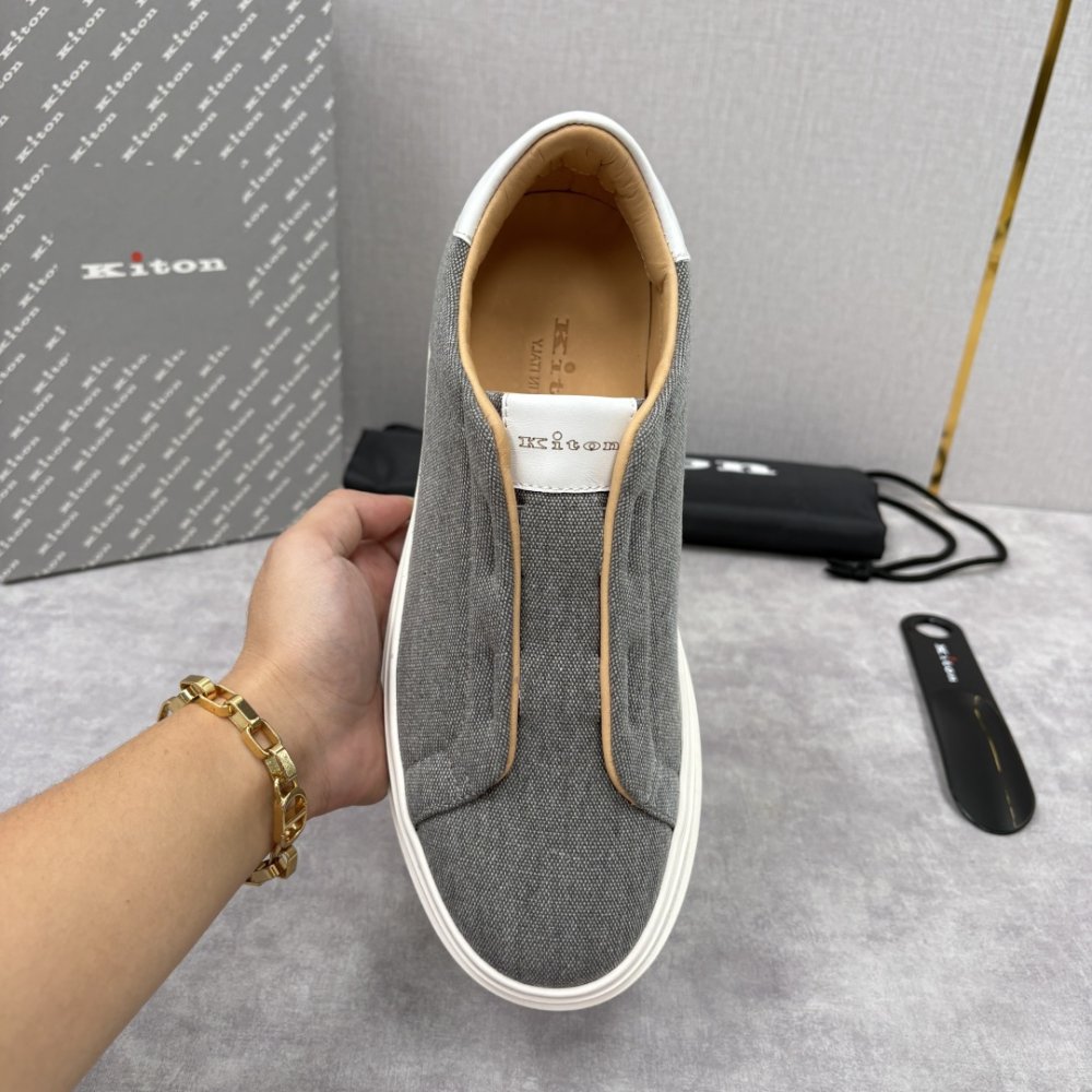 Кросівки чоловічі фото 5