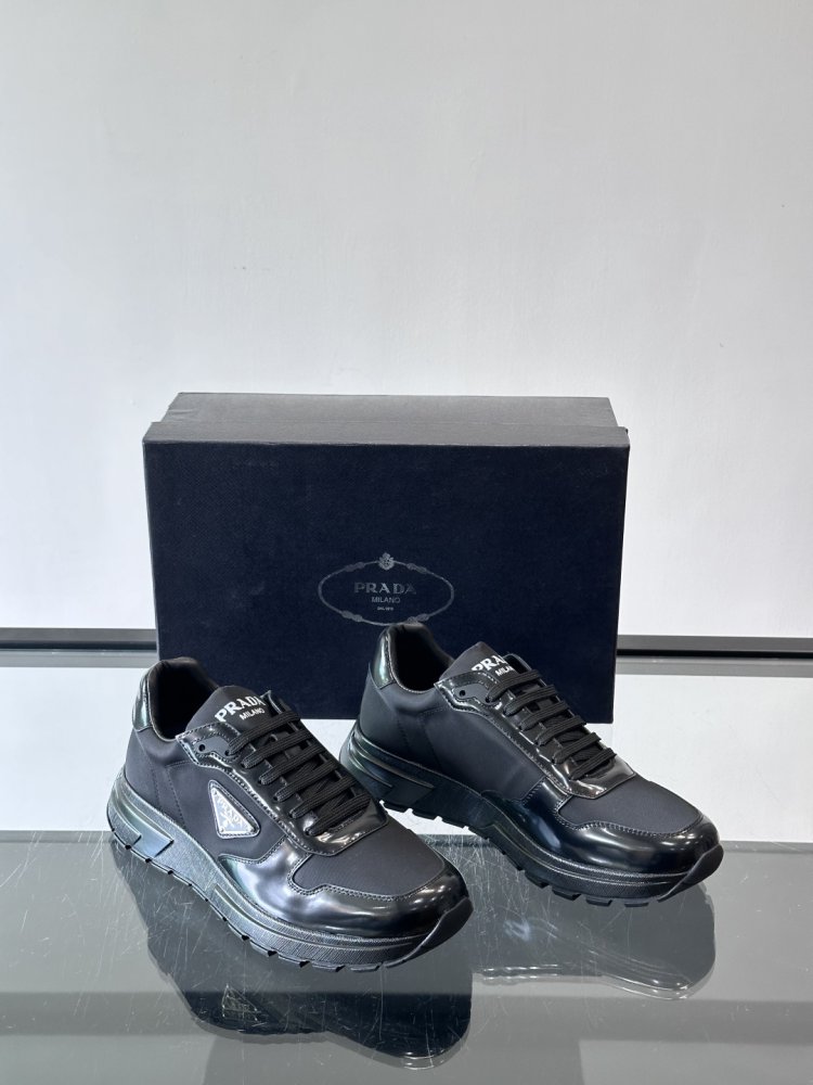 Кросівки чоловічі фото 5