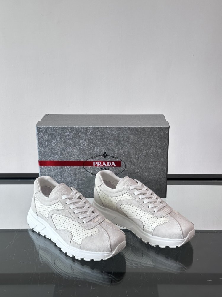 Кросівки чоловічі фото 5