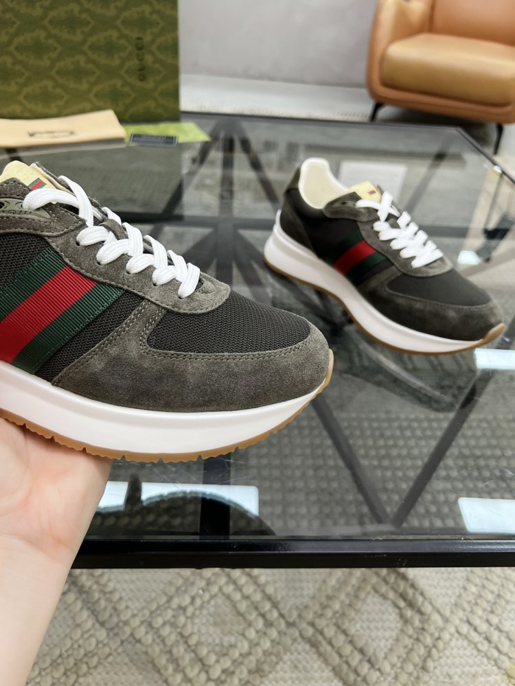 Кросівки чоловічі фото 6