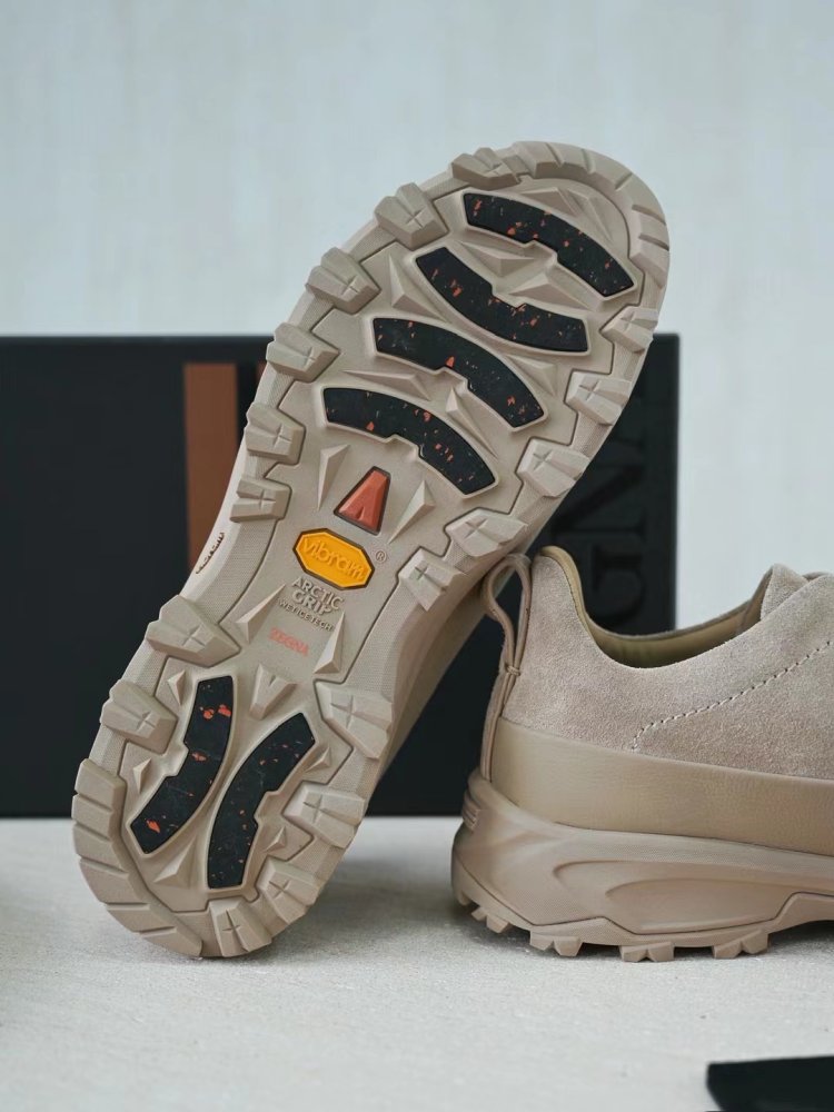 Кросівки чоловічі фото 6