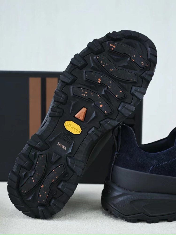 Кросівки чоловічі фото 6