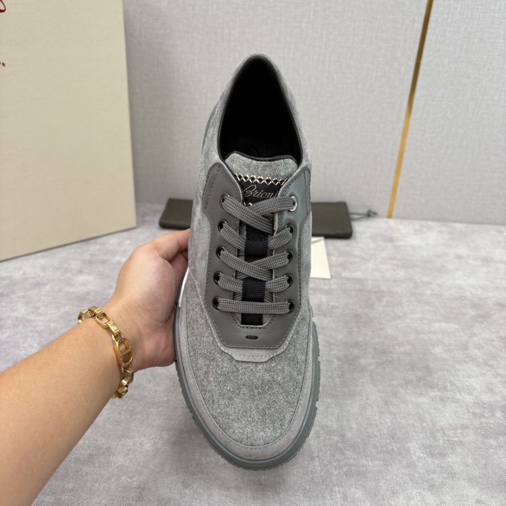 Кросівки чоловічі фото 6