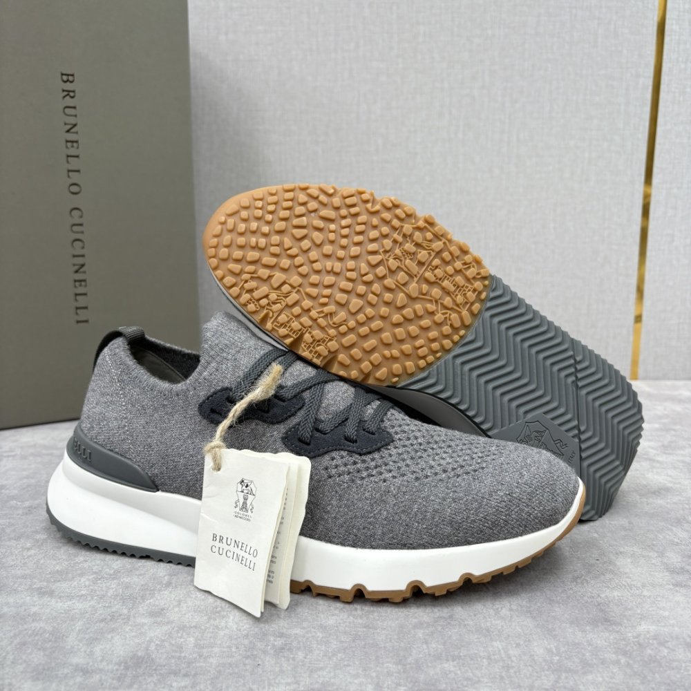 Кросівки чоловічі фото 6