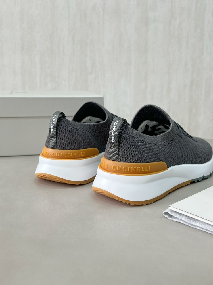 Кросівки чоловічі фото 6