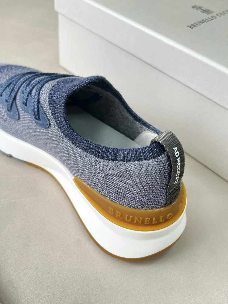 Кросівки чоловічі фото 6