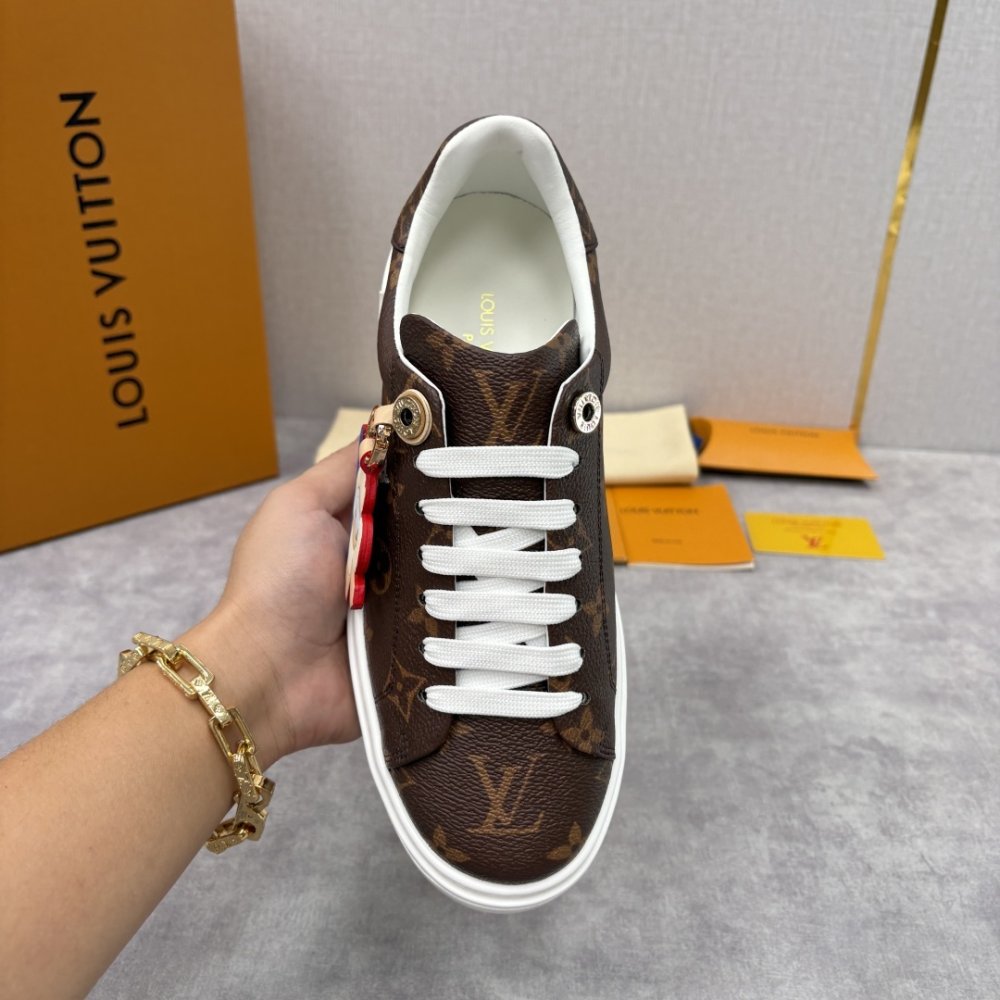 Кросівки чоловічі фото 6