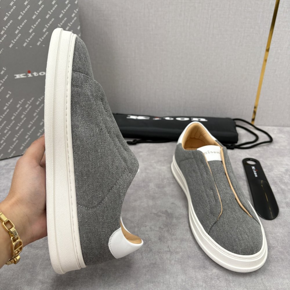 Кросівки чоловічі фото 6