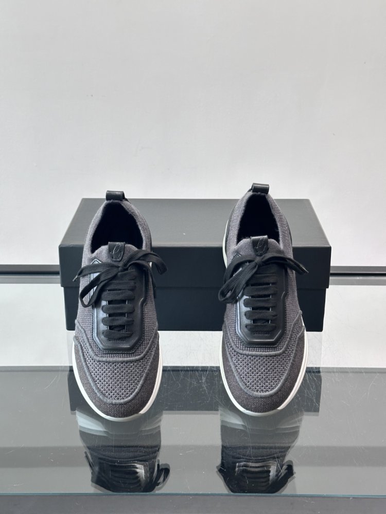 Кросівки чоловічі фото 6