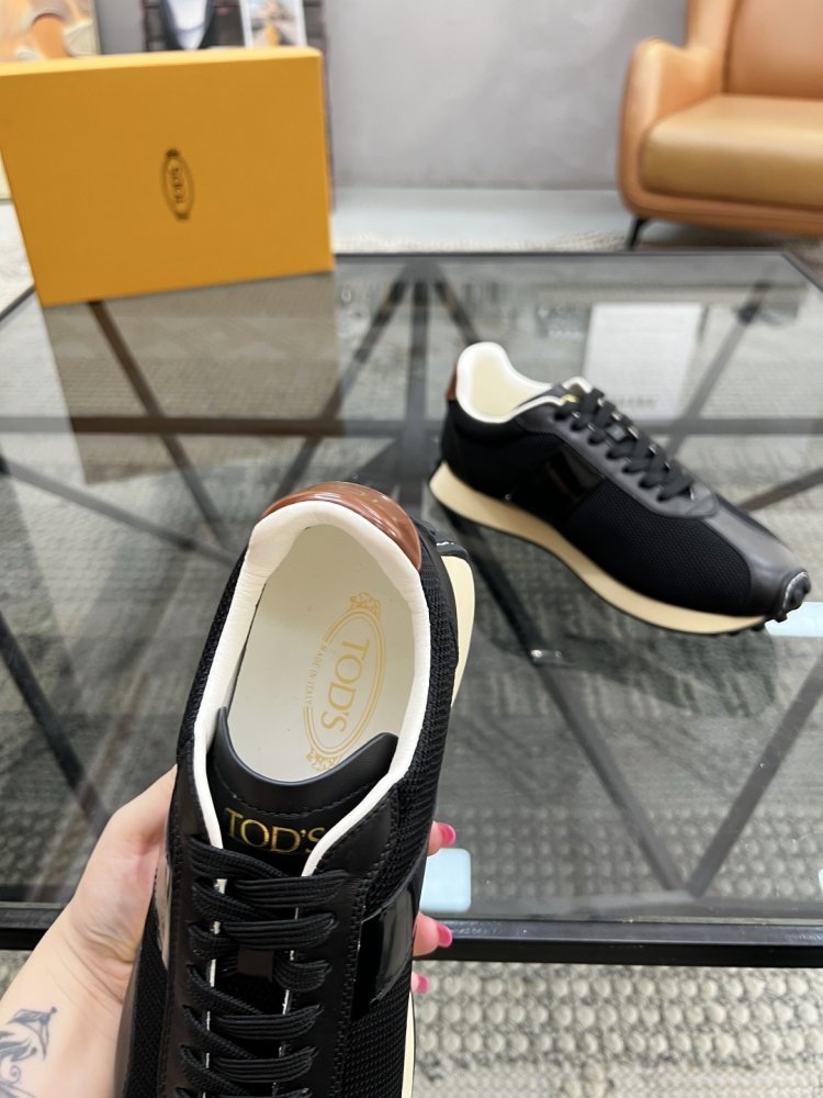 Кросівки чоловічі фото 7