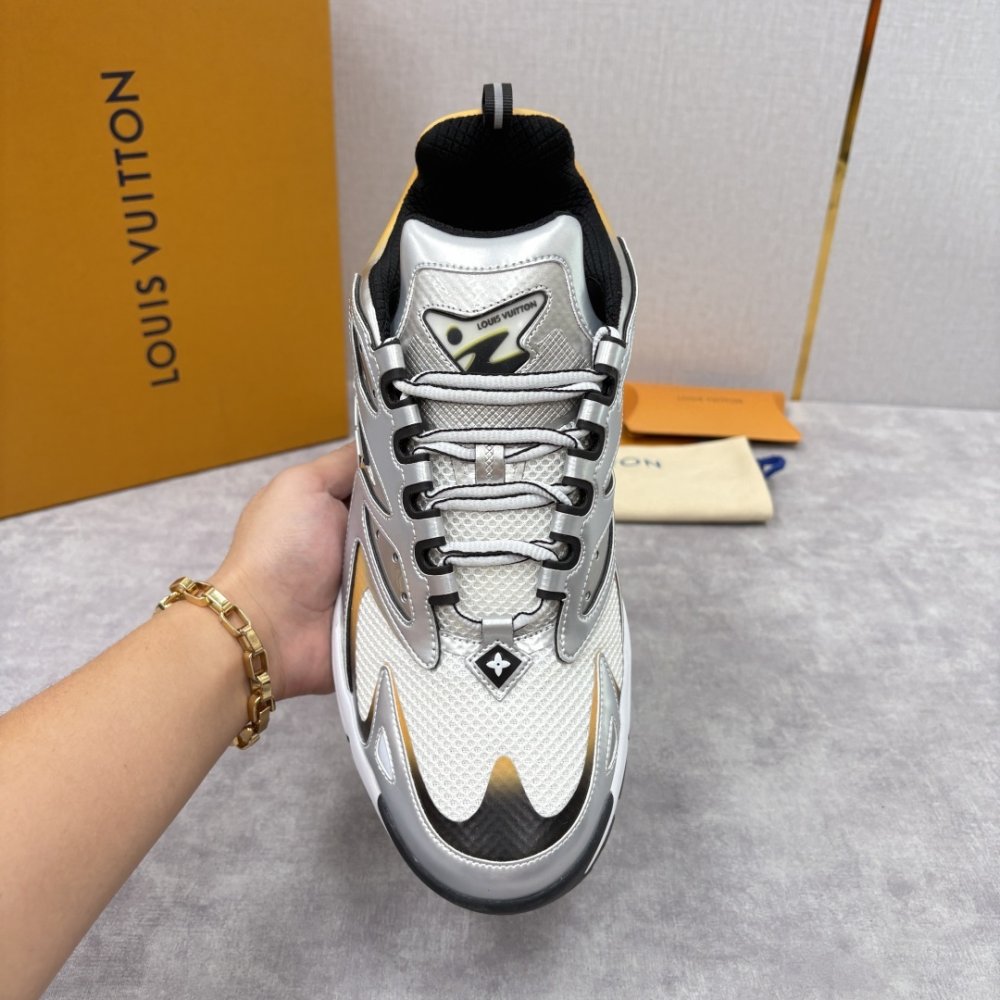 Кросівки чоловічі фото 7