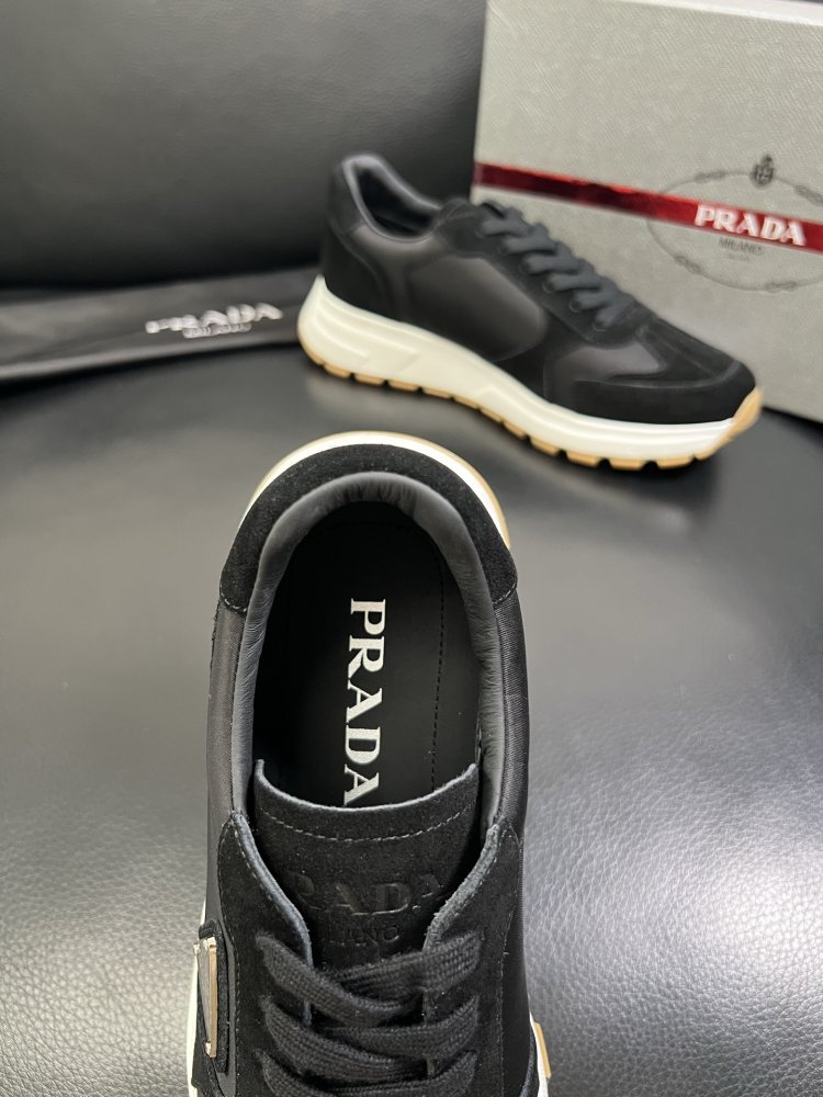 Кросівки чоловічі фото 7