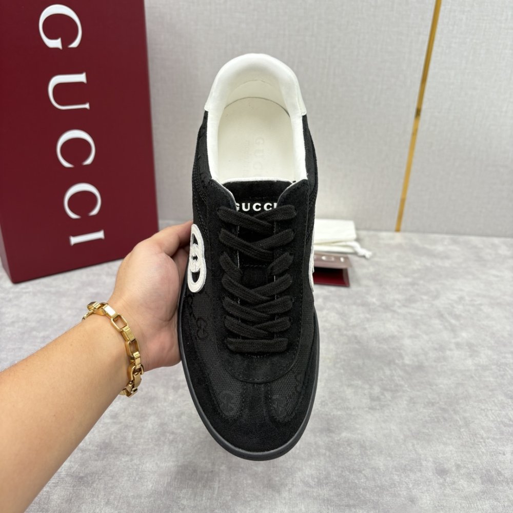 Кросівки чоловічі фото 7