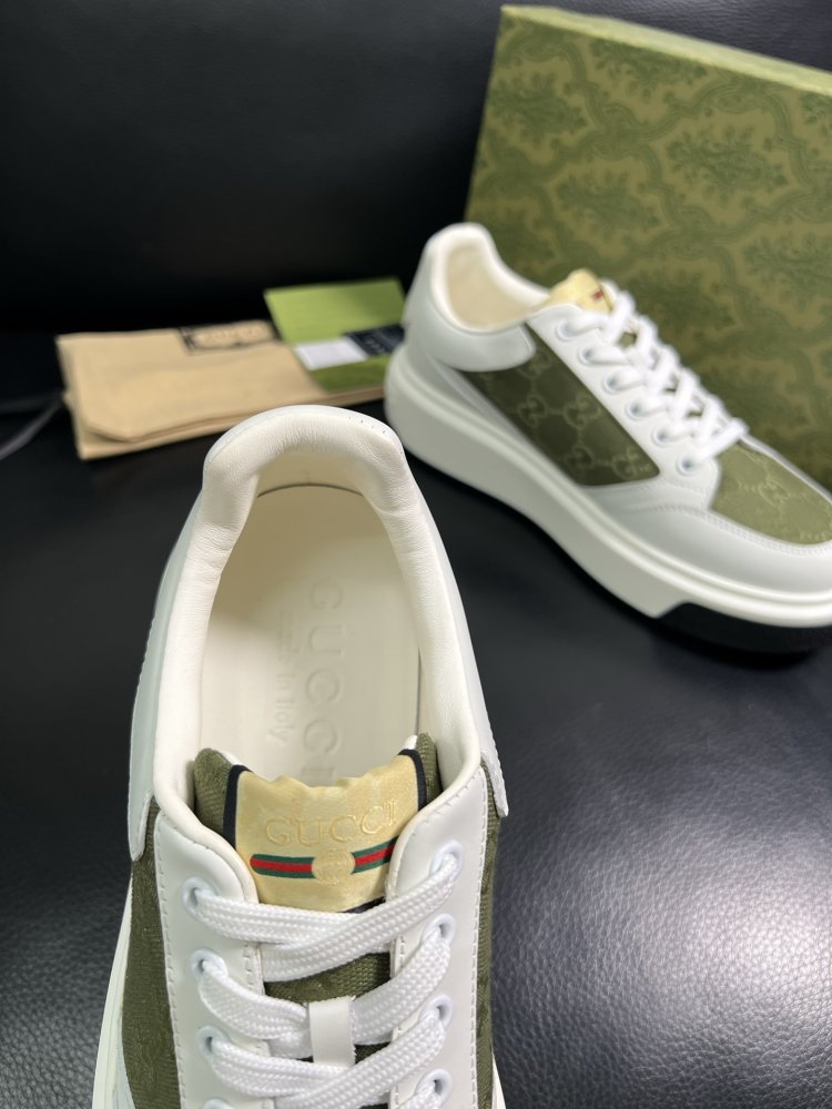 Кросівки чоловічі фото 7