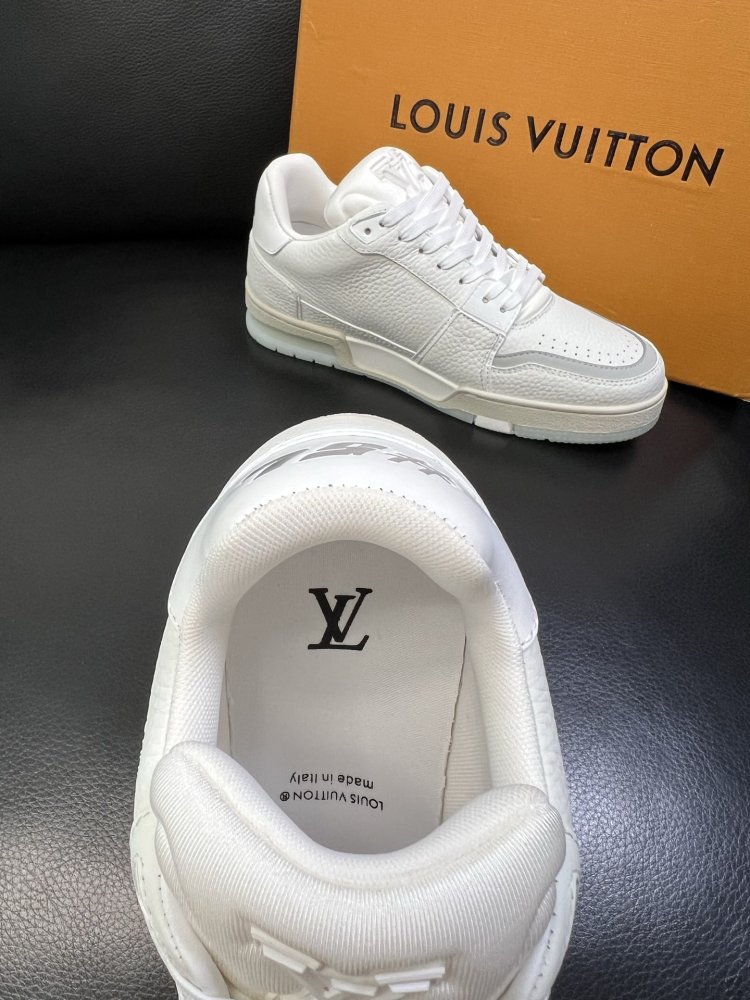 Кросівки чоловічі фото 7