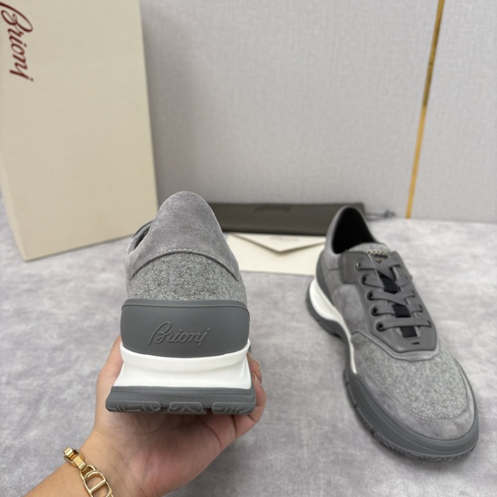 Кросівки чоловічі фото 7