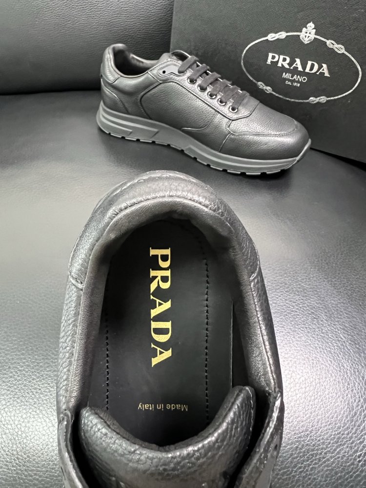 Кросівки чоловічі фото 7