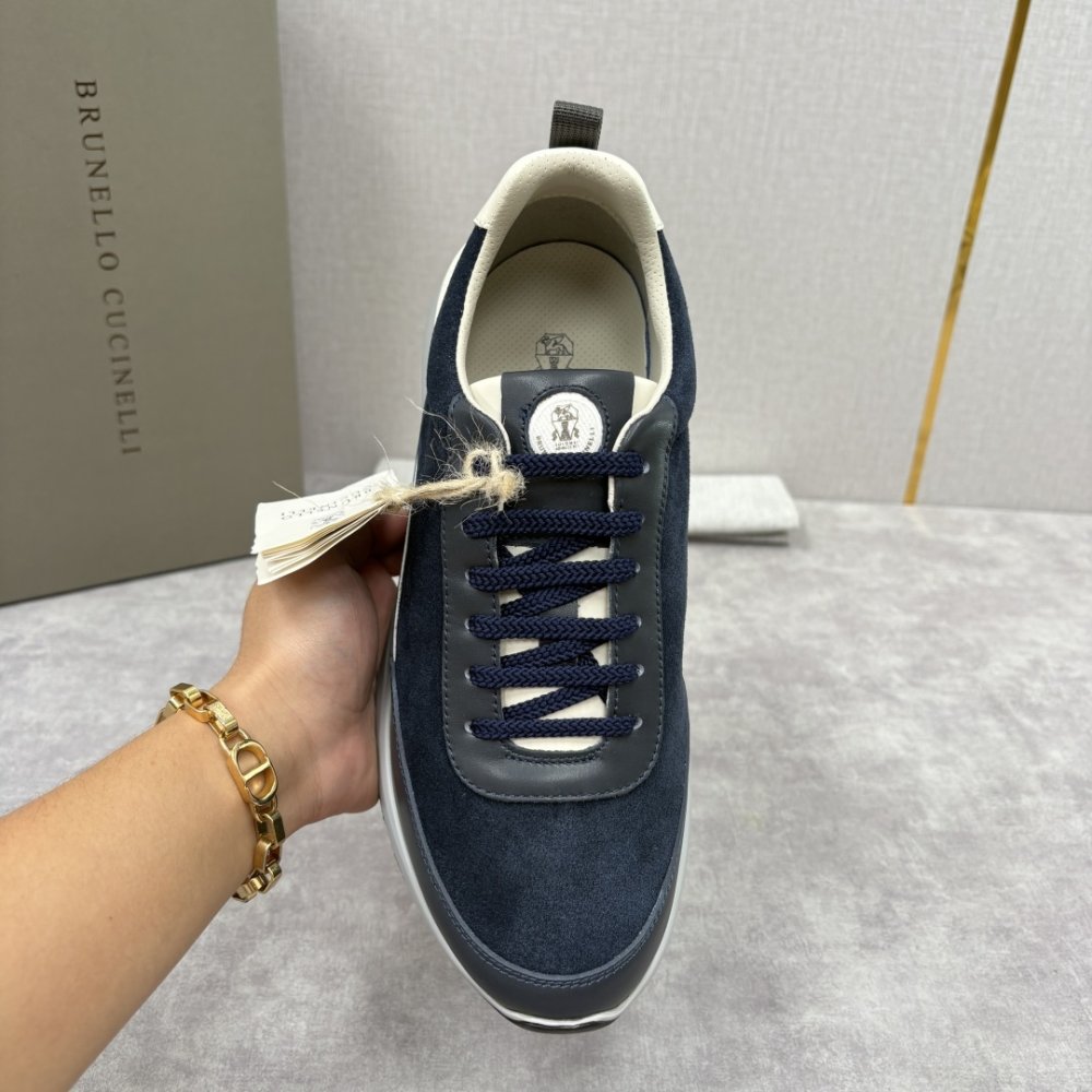 Кросівки чоловічі фото 7