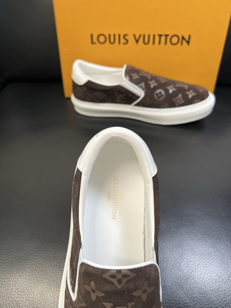 Кросівки чоловічі фото 7