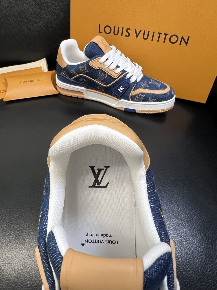 Кросівки чоловічі фото 7