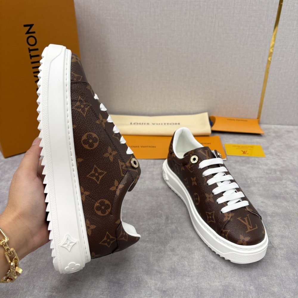 Кросівки чоловічі фото 7