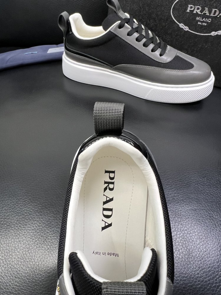 Кросівки чоловічі фото 7