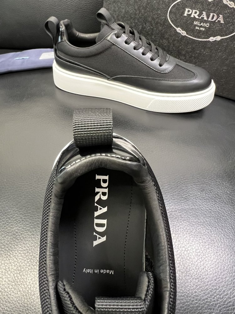 Кросівки чоловічі фото 7