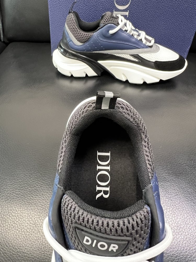 Кросівки чоловічі фото 7