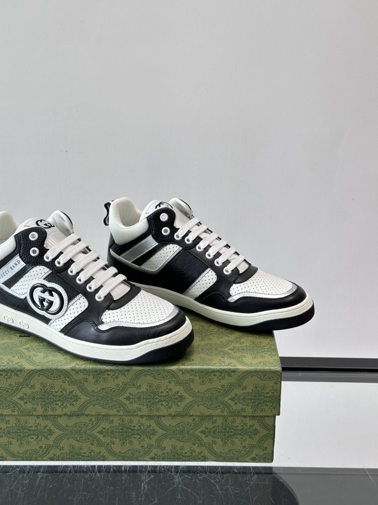 Кросівки чоловічі фото 7