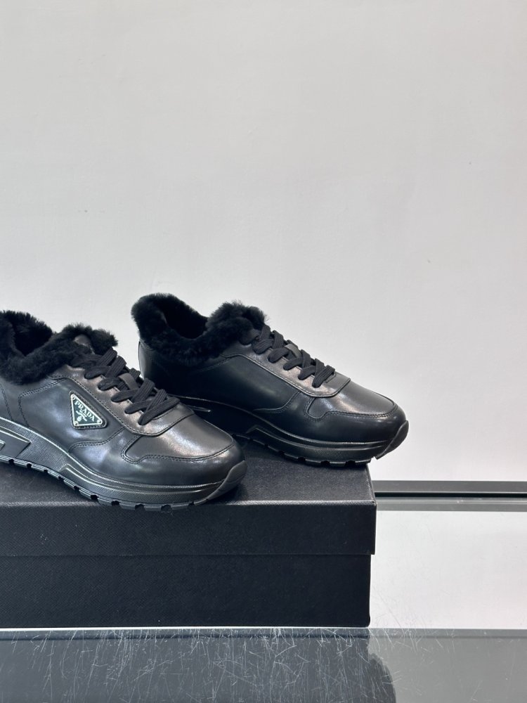 Кросівки чоловічі фото 7