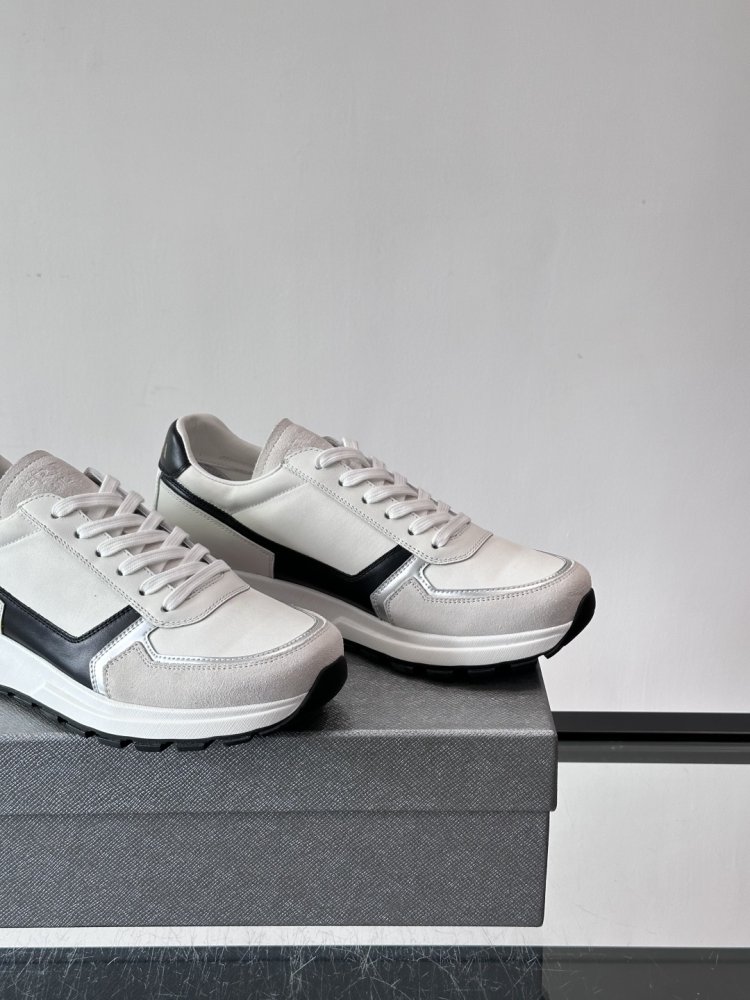 Кросівки чоловічі фото 7